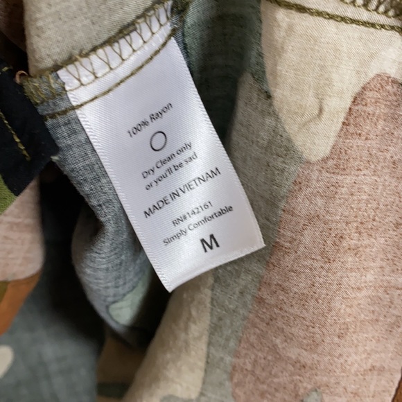 Camo top - Picture 3 of 5